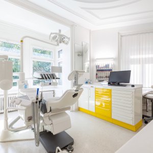 Einblick in die Zahnarztpraxis am Rosenberg in St. Gallen