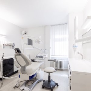 Einblick in die Zahnarztpraxis am Rosenberg in St. Gallen